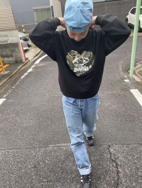 着用モデル：165cm/Mサイズ